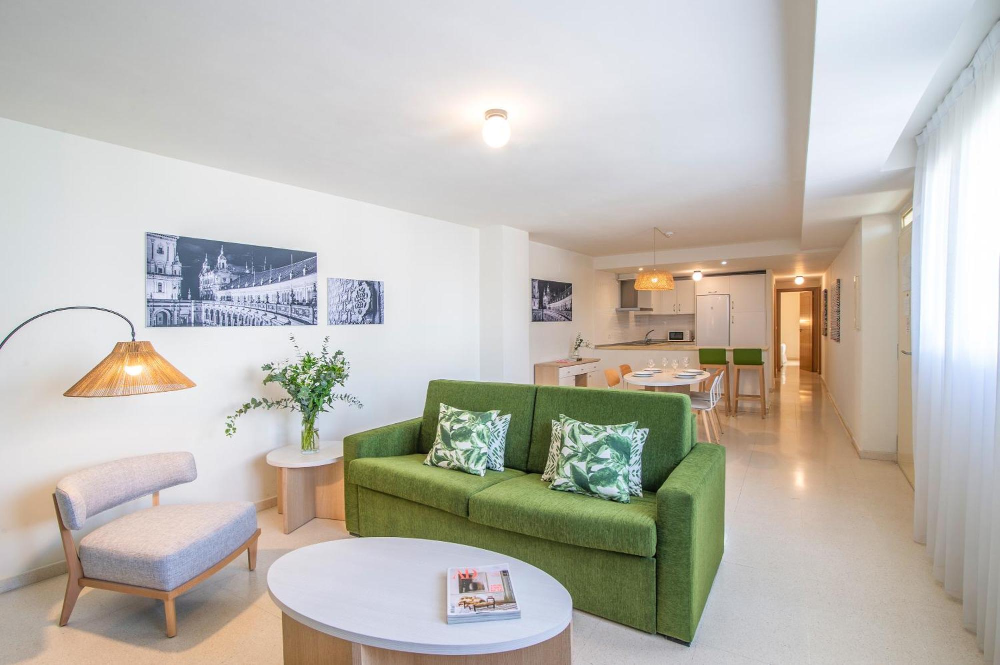 Two-Bedroom Apartment,1535641543:JPEG