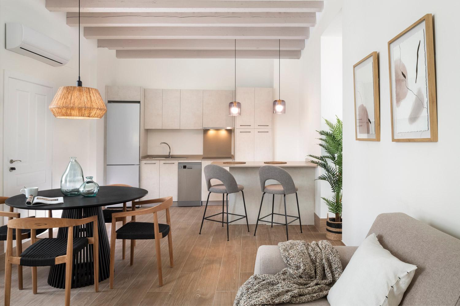 Two-Bedroom Apartment,1565020432:JPEG