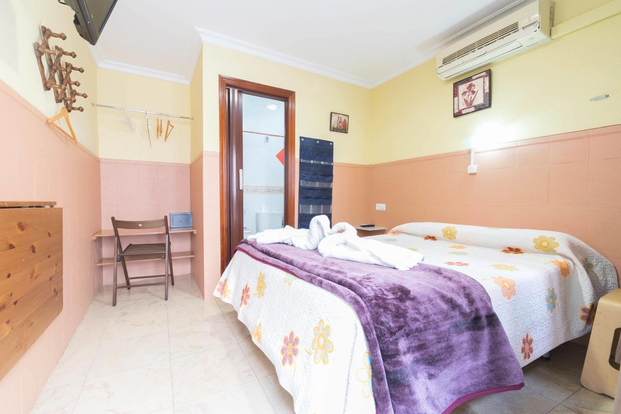 Habitación Doble Pequeña