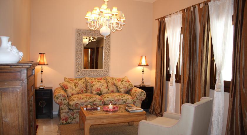 Two-Bedroom Apartment,186451470:JPEG