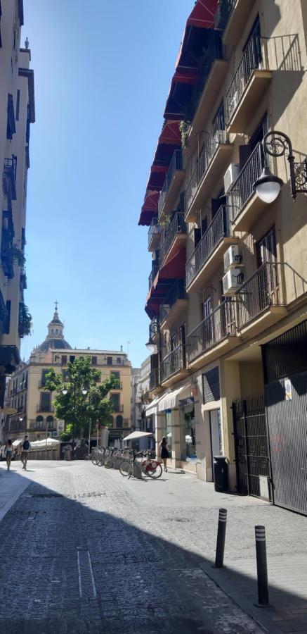 Apartamento con balcón