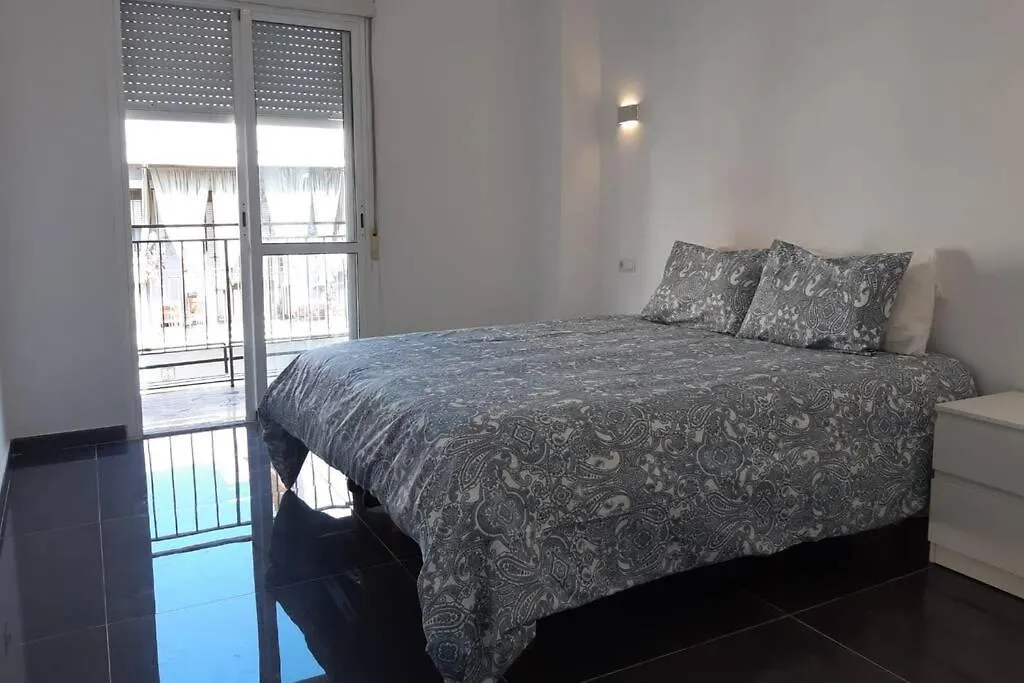Casa Reformada Con Terraza/Wifi/Aire Acondicionado-1