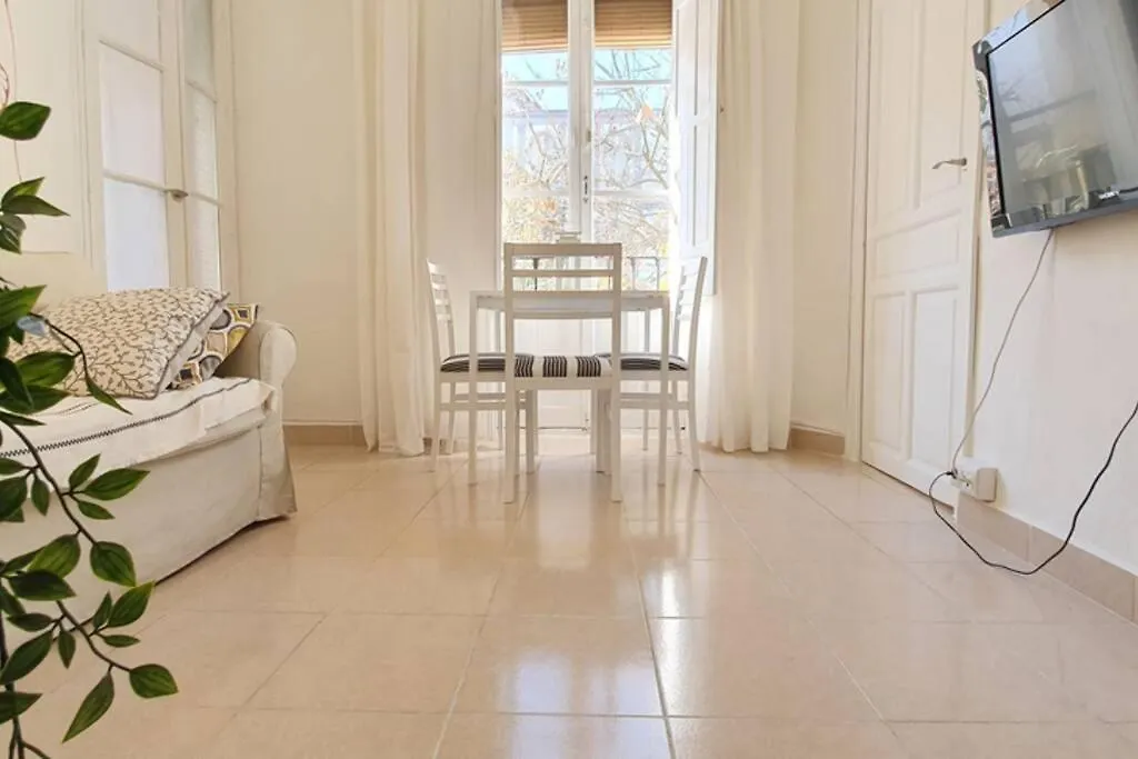 Apartamento suite San Roque. Street Lecha Marzo.-1