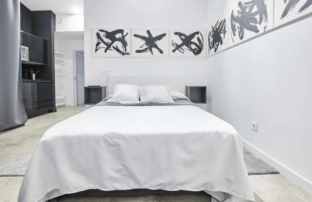 Triana Modern & Luxury-1
