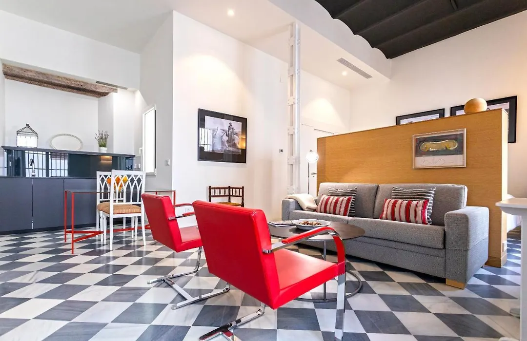 Genteel Home San Laureano-1