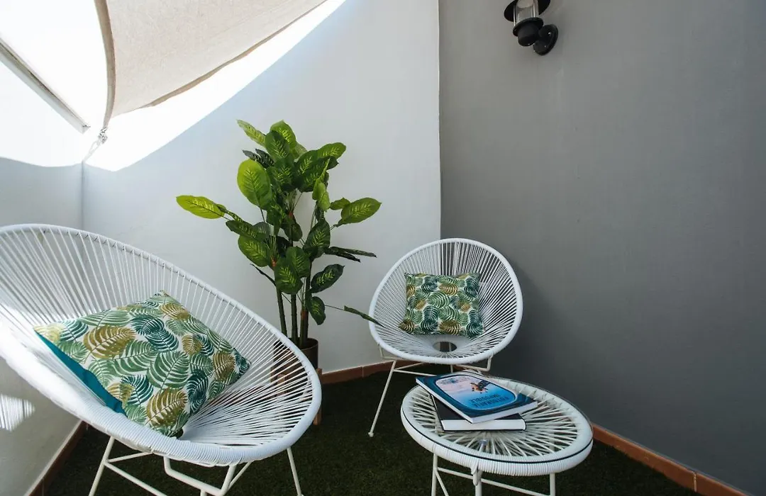 Casa Alameda con jacuzzi privado Urban Pulses-1