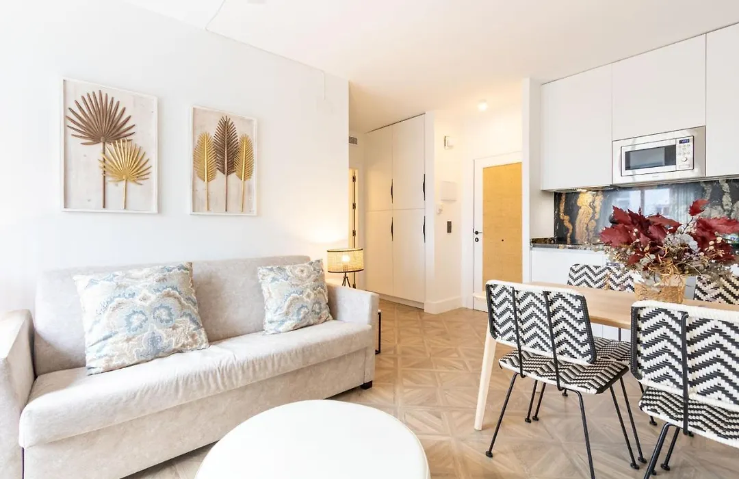 Salado Triana Suites By Valcambre-1