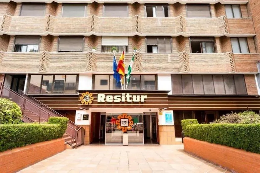 Lovely Triana Flat With Roof Terrace-1