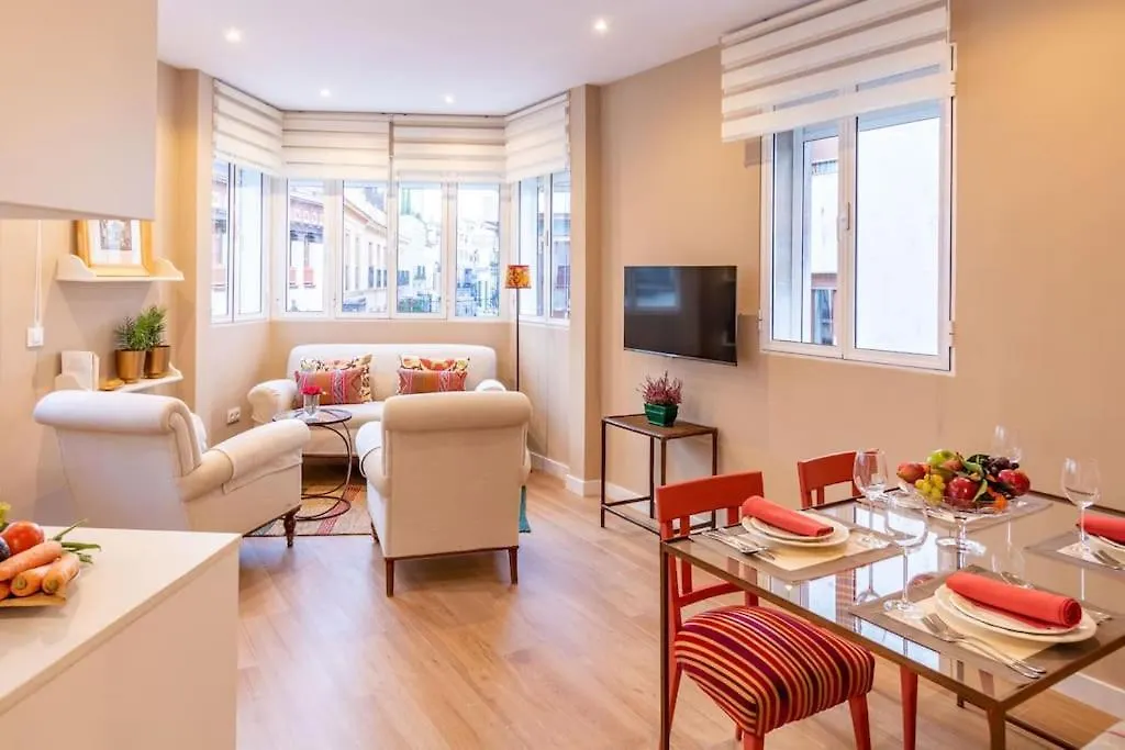 Plaza Nueva Deluxe Suite By Valcambre-1