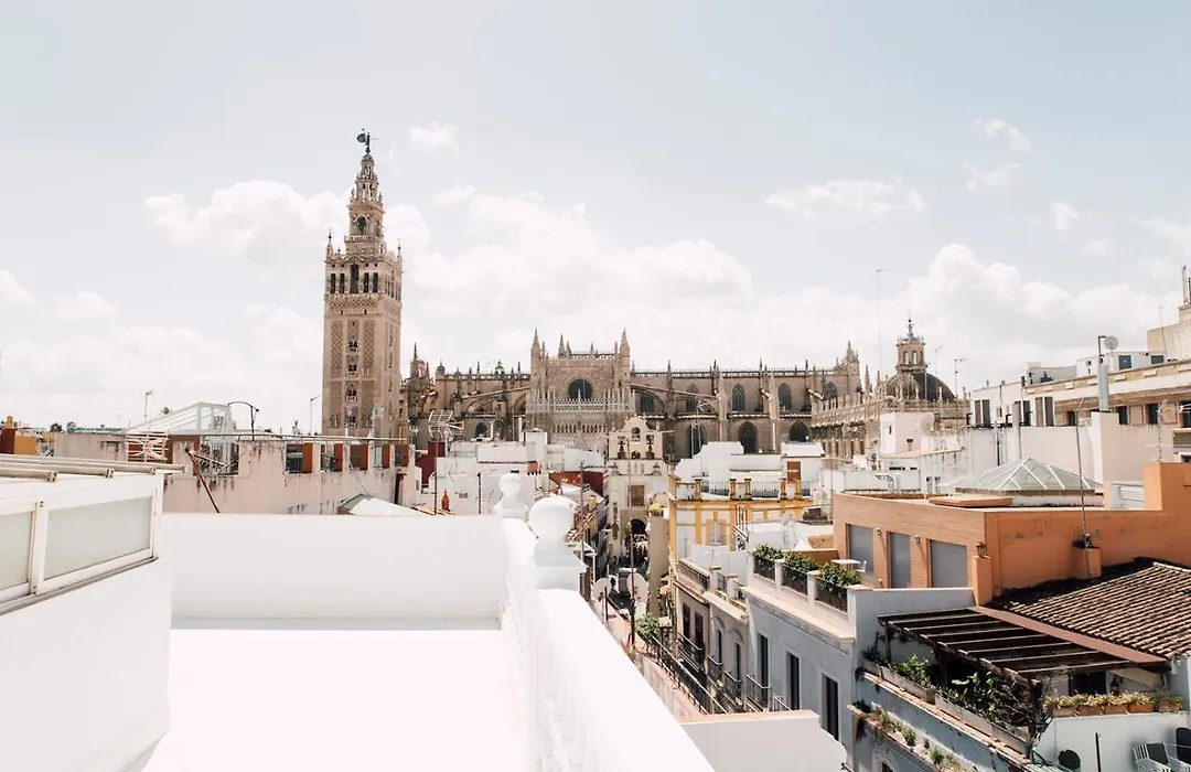 Puerta Catedral Holiday Suites-1