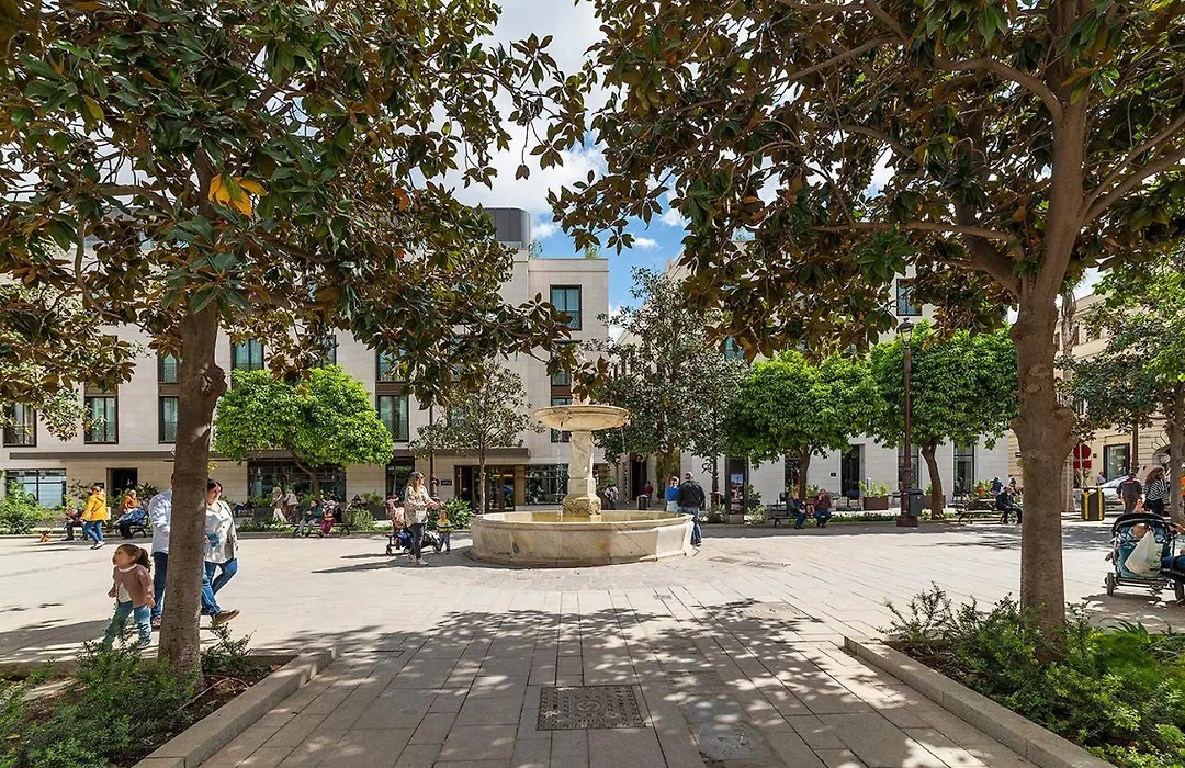 Magdalena Plaza-1