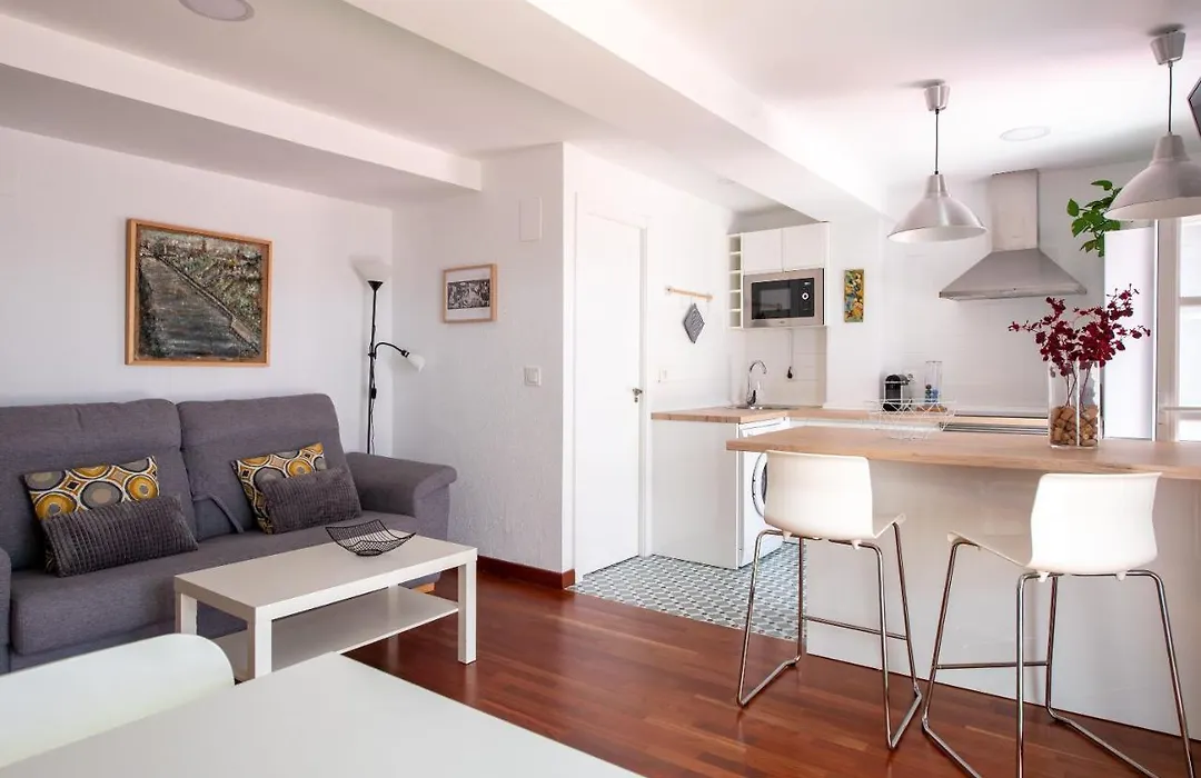 Calle San Jacinto, 57 Apartamento-1