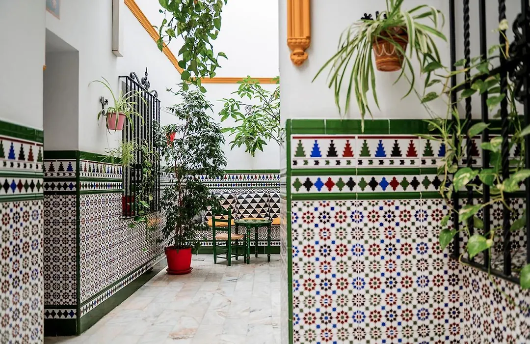 Hostel Triana Backpackers-1