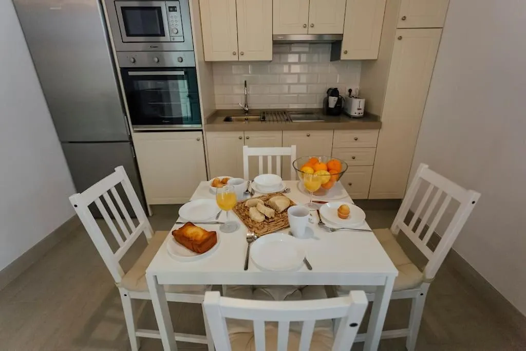 One&Lux Gran Poder - Cozy Twin Bedroom Central Apartment-1