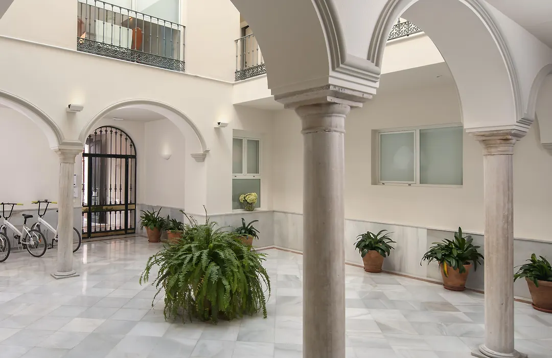Suites Sevilla Plaza-1