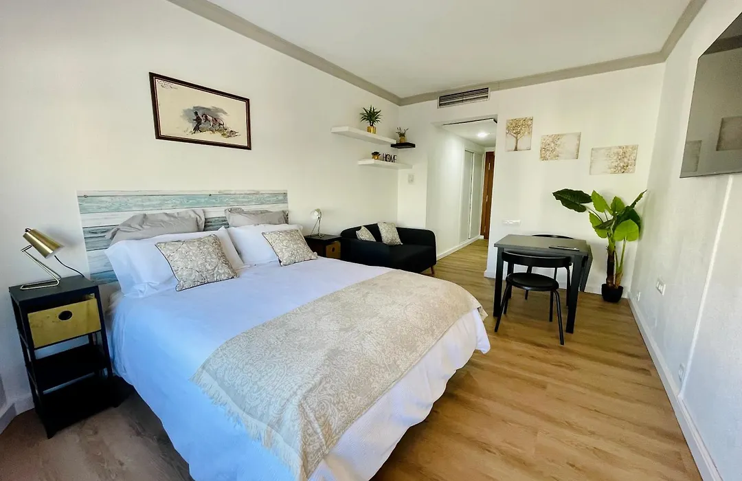 Home Triana-1