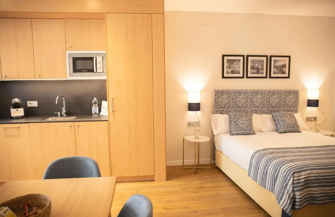Nqn Aparts & Suites Sevilla-1
