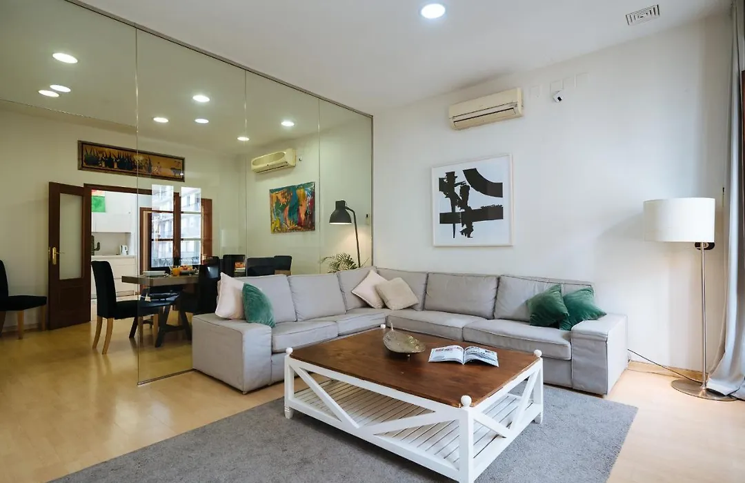 Homeyseville-Amazing Views Cathedral Tomas De Ibarra - 8 Pax, Parking Optional-1
