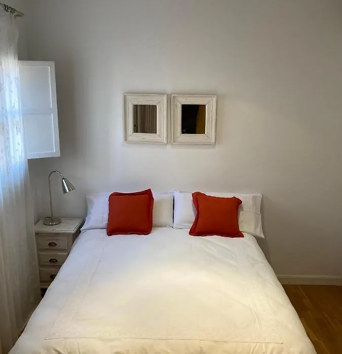 Cozy In Seville-1