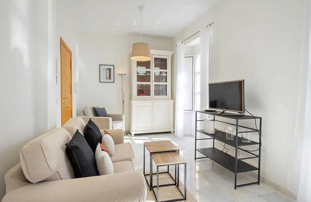 Muro City Center Suite By Valcambre-1