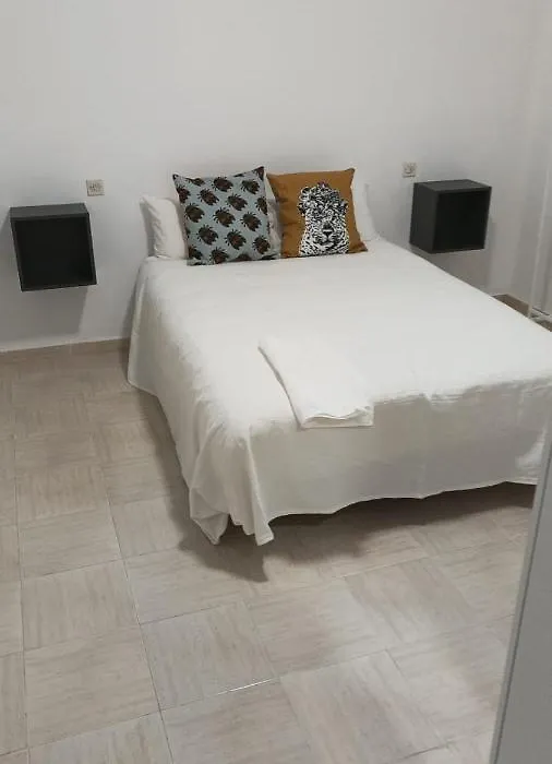 Apartamento cinta 3 habitaciones-1