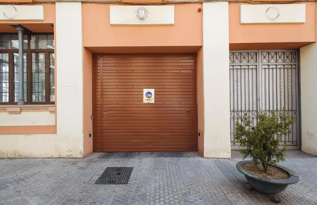 Vut Puerta Real - Free Parking-1