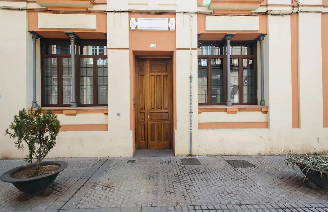 Vut Puerta Real - Free Parking-1