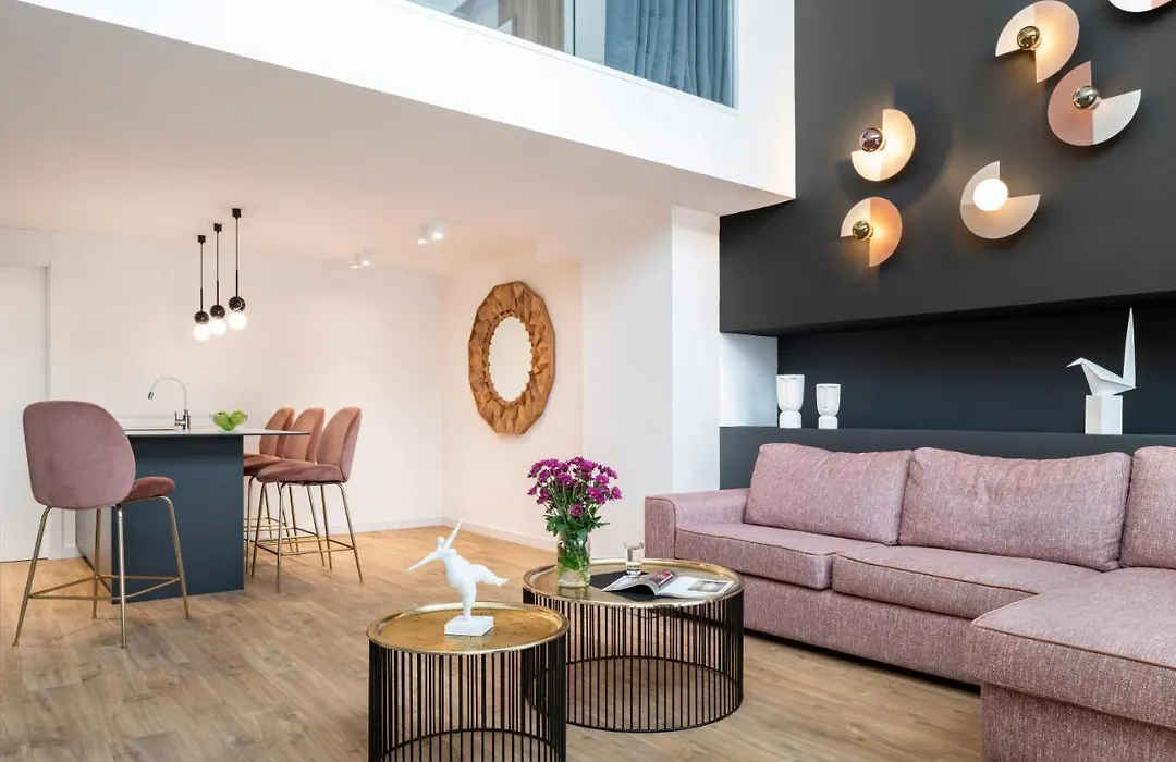 Magno Urban Suites Murillo Gardens-1