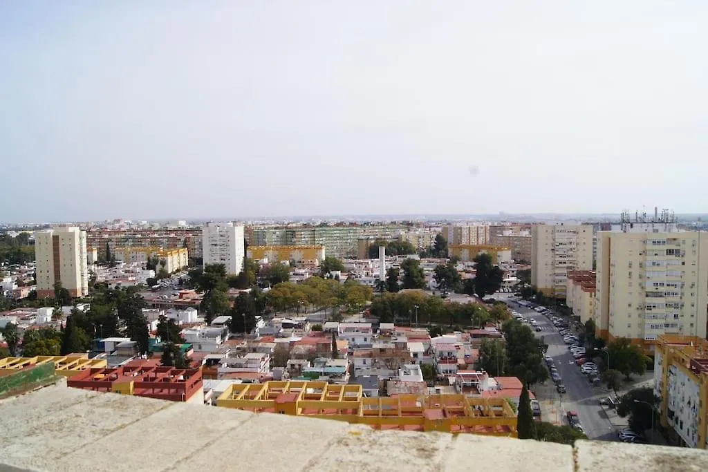 Roch - Stylish Apartment Near Metro-1