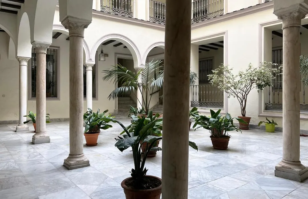 Estudio Suite San Vicente - Aloha Sevilla-1