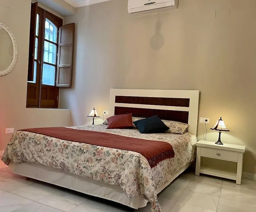 Acogedor Loft+Parking Junto A Catedral-1