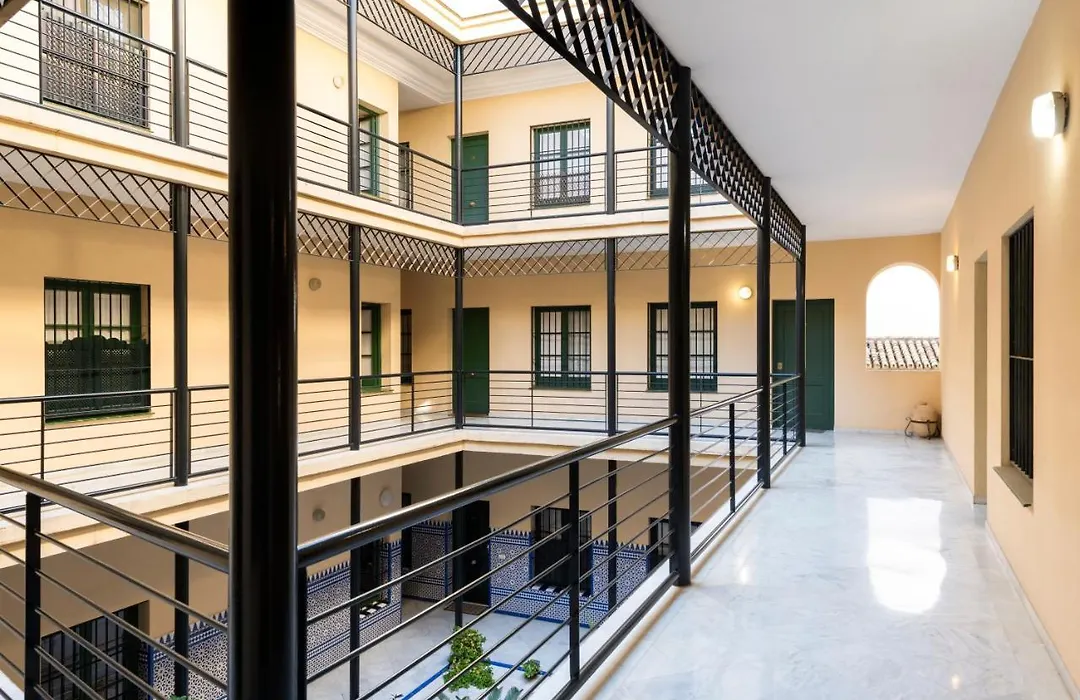 Apartamento Con Terraza En Sevilla Centro By Rent Me-1
