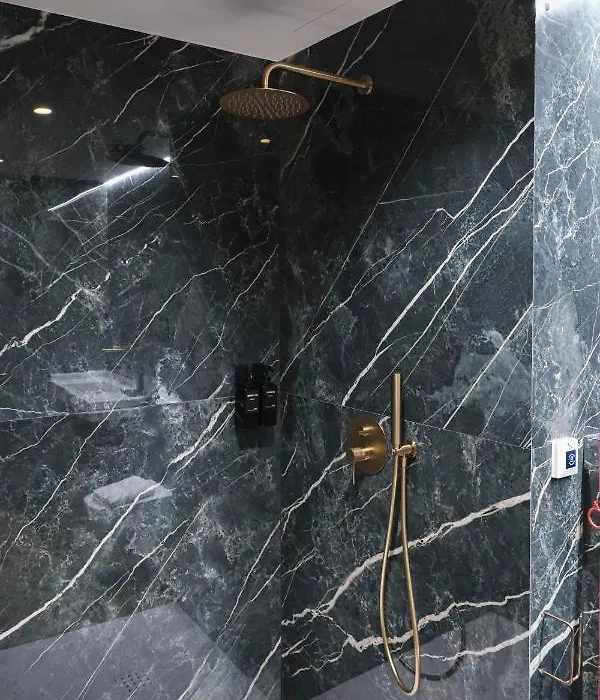 Elegante Apartamento Para 4 Pax Cerca De La Plaza De Espana-1