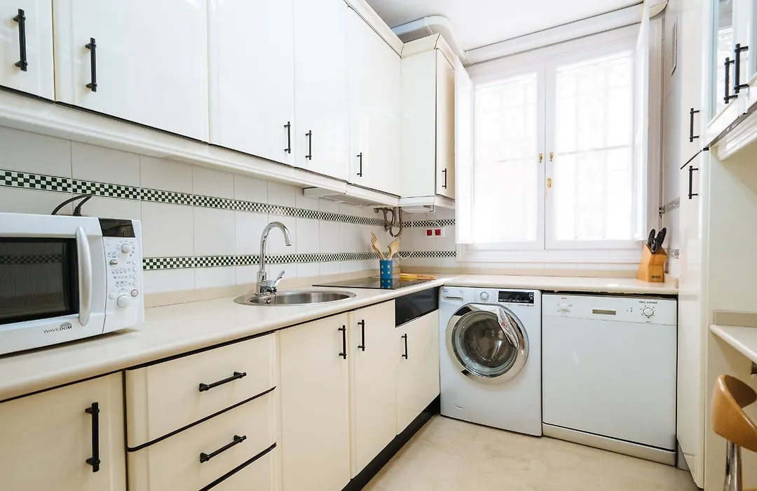 APARTAMENTO EN CASA PALACIO CON PISCINA 15 MAYO a 15 OCTUBRE-1