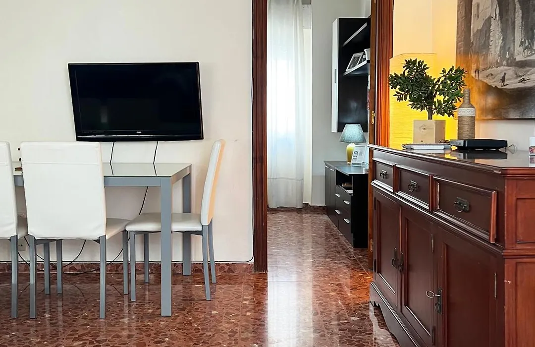 Apartment Wall Center - Aloha Sevilla-1