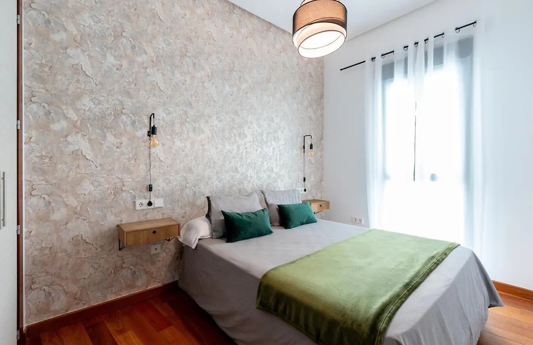 Ry Aparcamiento Incluido Junto A Catedral Ideal Parejas-1