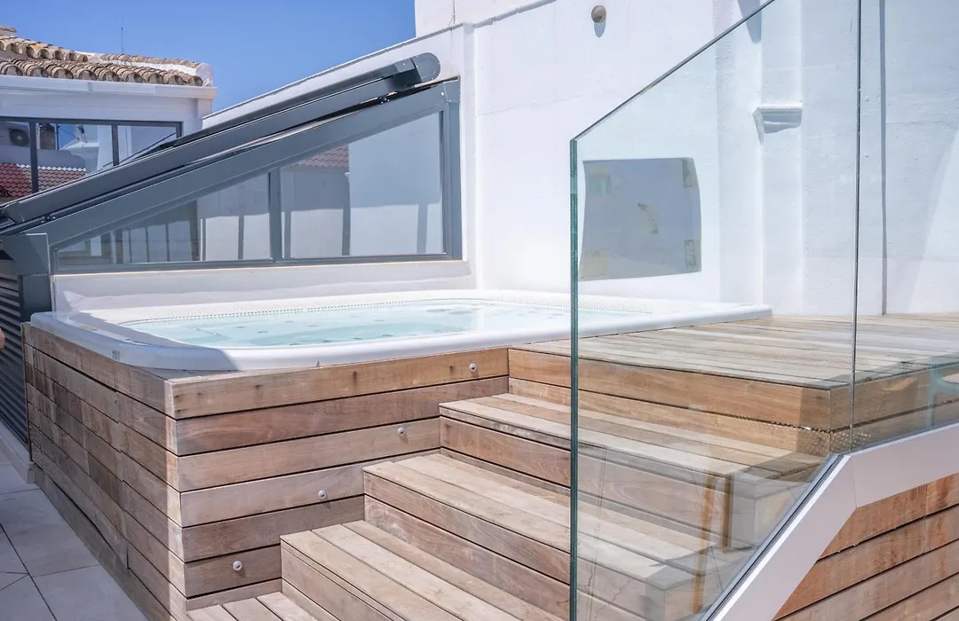 Honest Sevilla Apartments-1