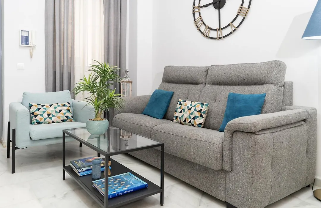 Apartamento Triana Deluxe Con Patio Privado-1
