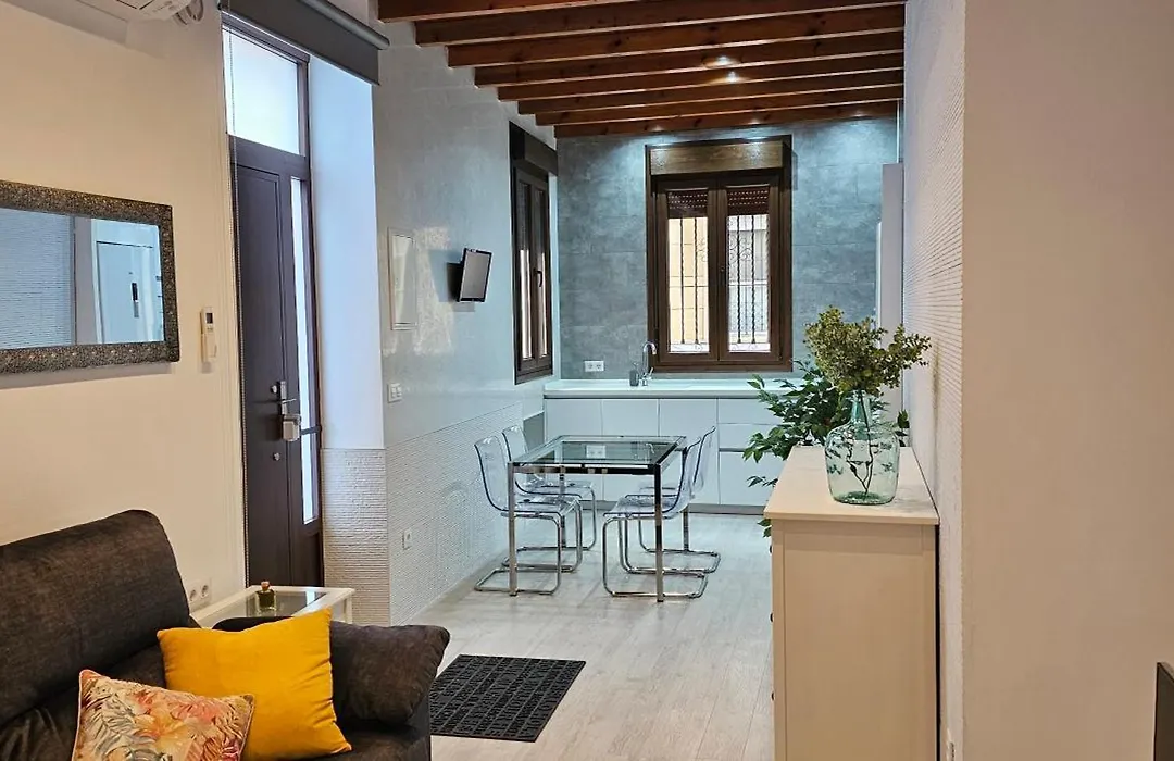 Relator Suites-1