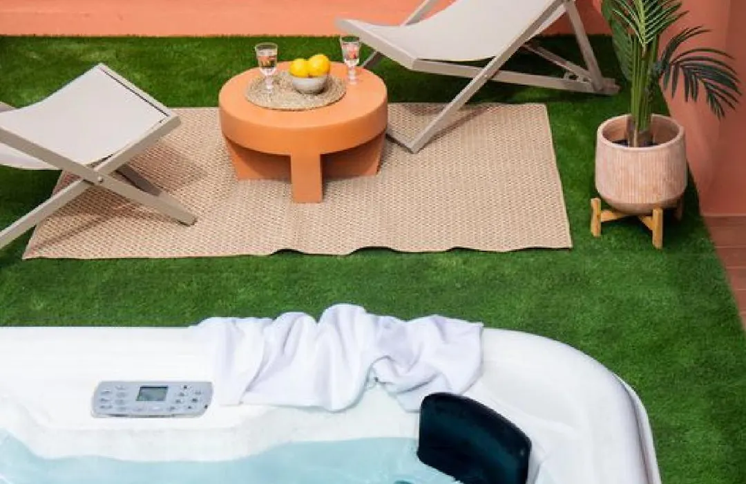 Suites Maestranza Santas Patronas - Penthouse With Jacuzzi And Parking-1