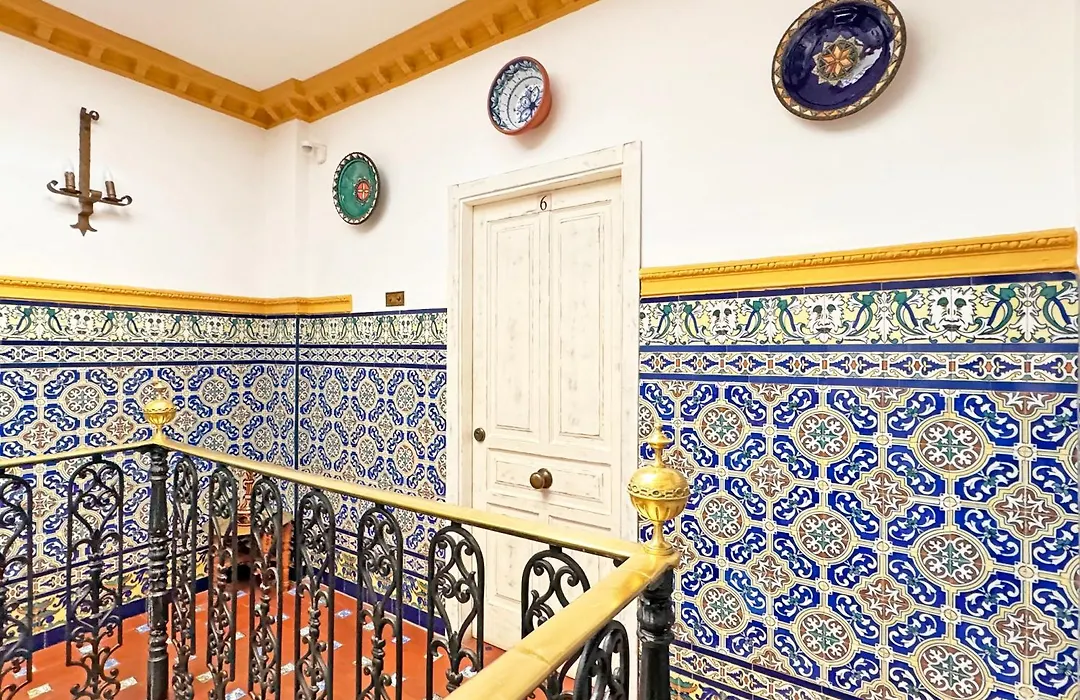 Palace House Hercules Apartments-1
