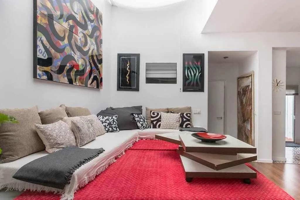 Lujoso apartamento con patio en Triana Sevilla-1