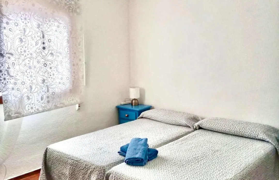 Apartamento zona Palacio de las Dueñas y las Setas-1
