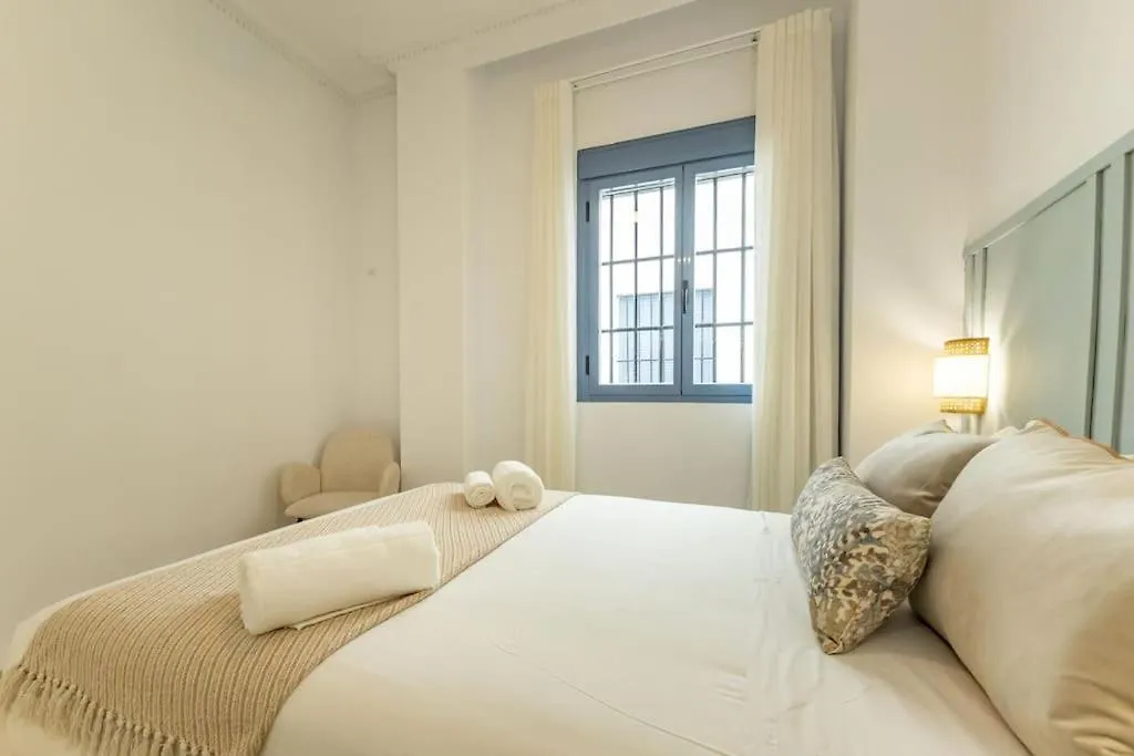 Imperial Central Suite By Valcambre-1