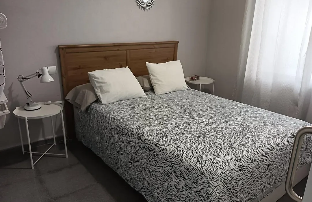 Apartamento en el casco antiguo junto Alameda H.-1