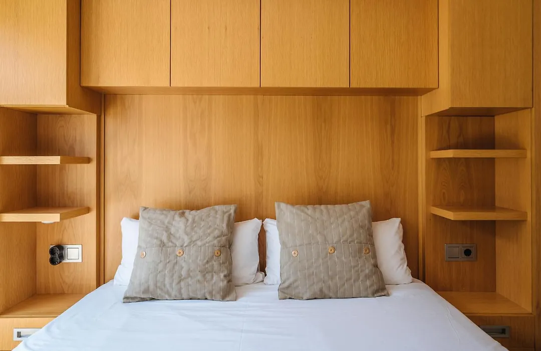 Elegant Duplex 3 Master Bedrooms And Private-1
