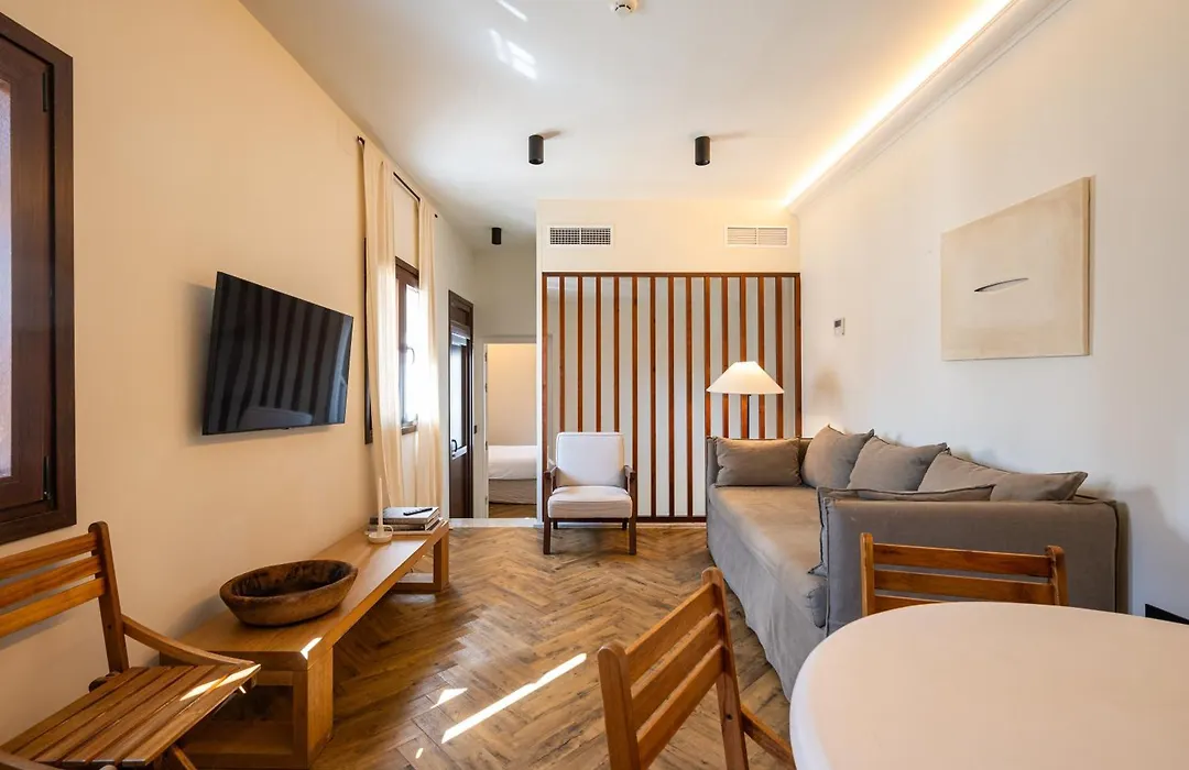 Apartamentos Gravina 56-1