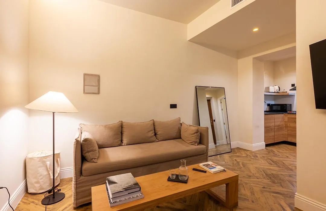 Apartamentos Gravina 56-1