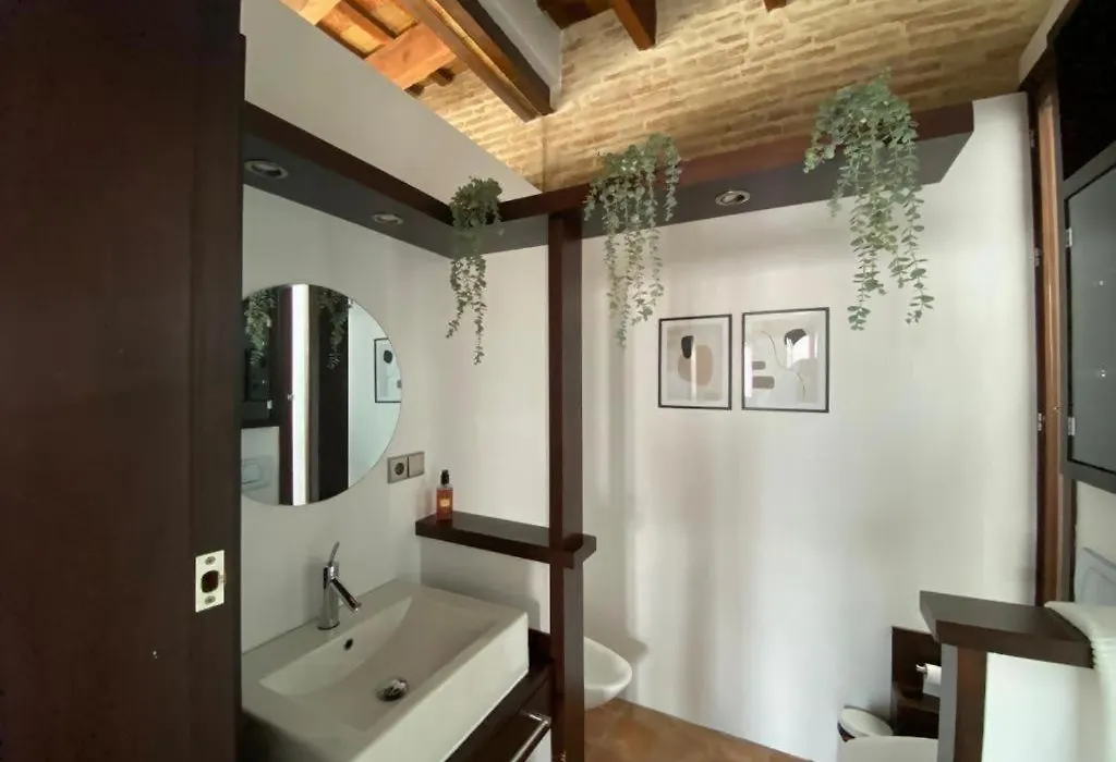 Hostfy Centro, Puerta Osario-1