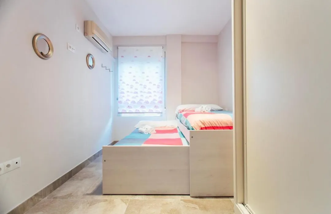 Wide&diaphanous- 3Bd 2Bth- Alcázar-1